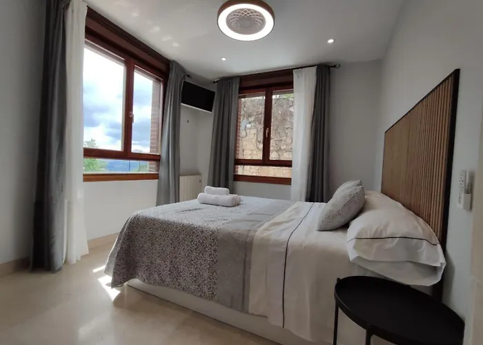 Habitacion Con Hermosas Vistas A Bilbao