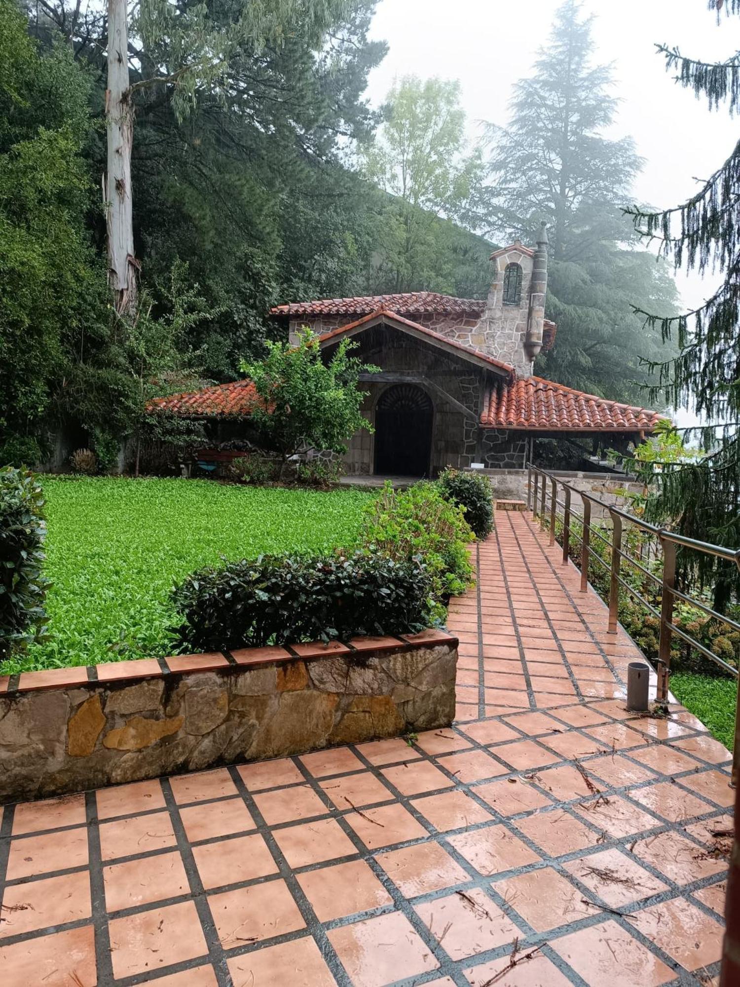 Con Hermosas Vistas A Privatunterkunft *